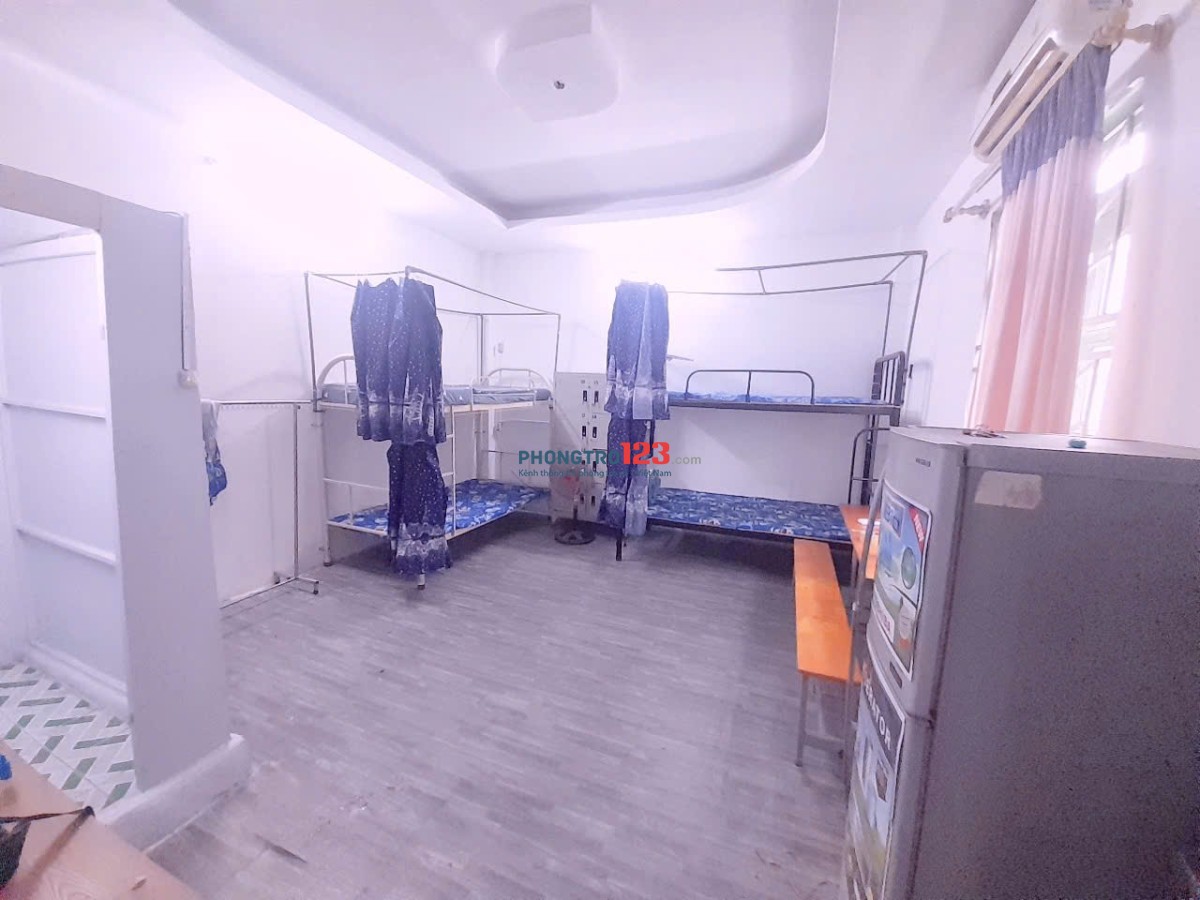 PHÒNG TRỌ TÂN PHÚ RỘNG 30M2 MỚI XÂY, ĐẦY ĐỦ NỘI THẤT, CỬA SỔ THOÁNG