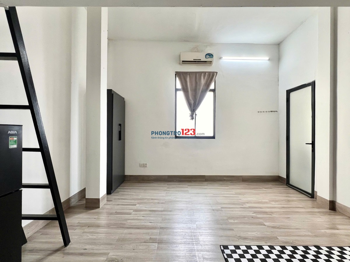 Cho Thuê Phòng Có Gác 30m2 – Full Nội Thất – Cửa Sổ Trời / Ban Công– Gần Sân Bay, Tân Bình