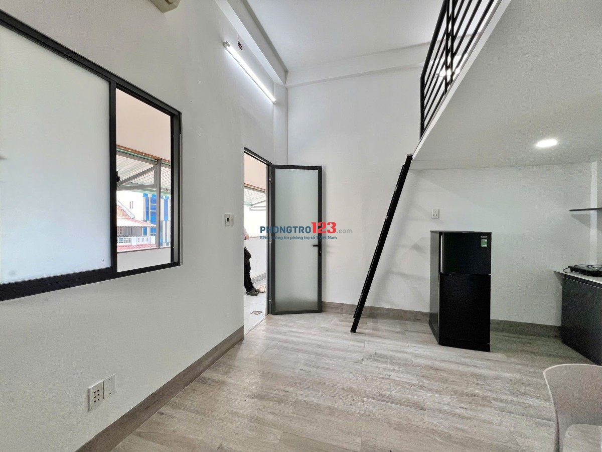 Cho Thuê Phòng Có Gác 30m2 – Full Nội Thất – Cửa Sổ Trời / Ban Công– Gần Sân Bay, Tân Bình