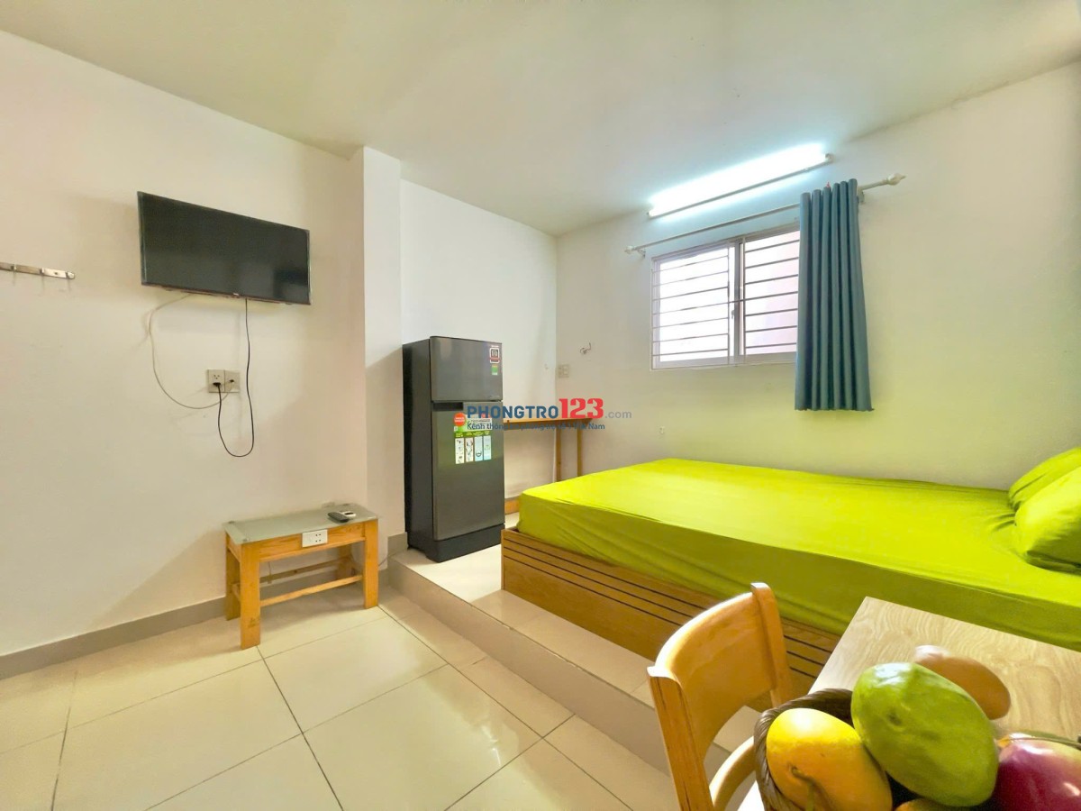 PHÒNG ĐẸP CHÍNH CHỦ FULL NỘI THẤT NGAY NHÀ THI ĐẤU PHÚ THỌ