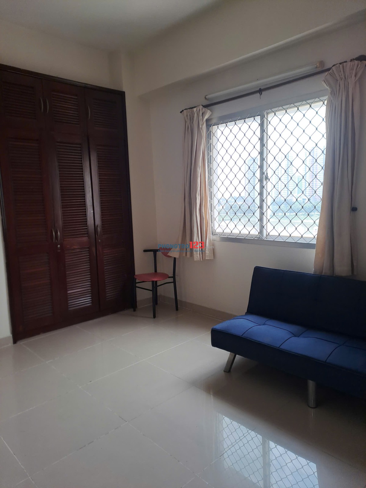 Căn hộ Cao ốc Lương Định Của, 2PN, 84m2 cho thuê 12tr