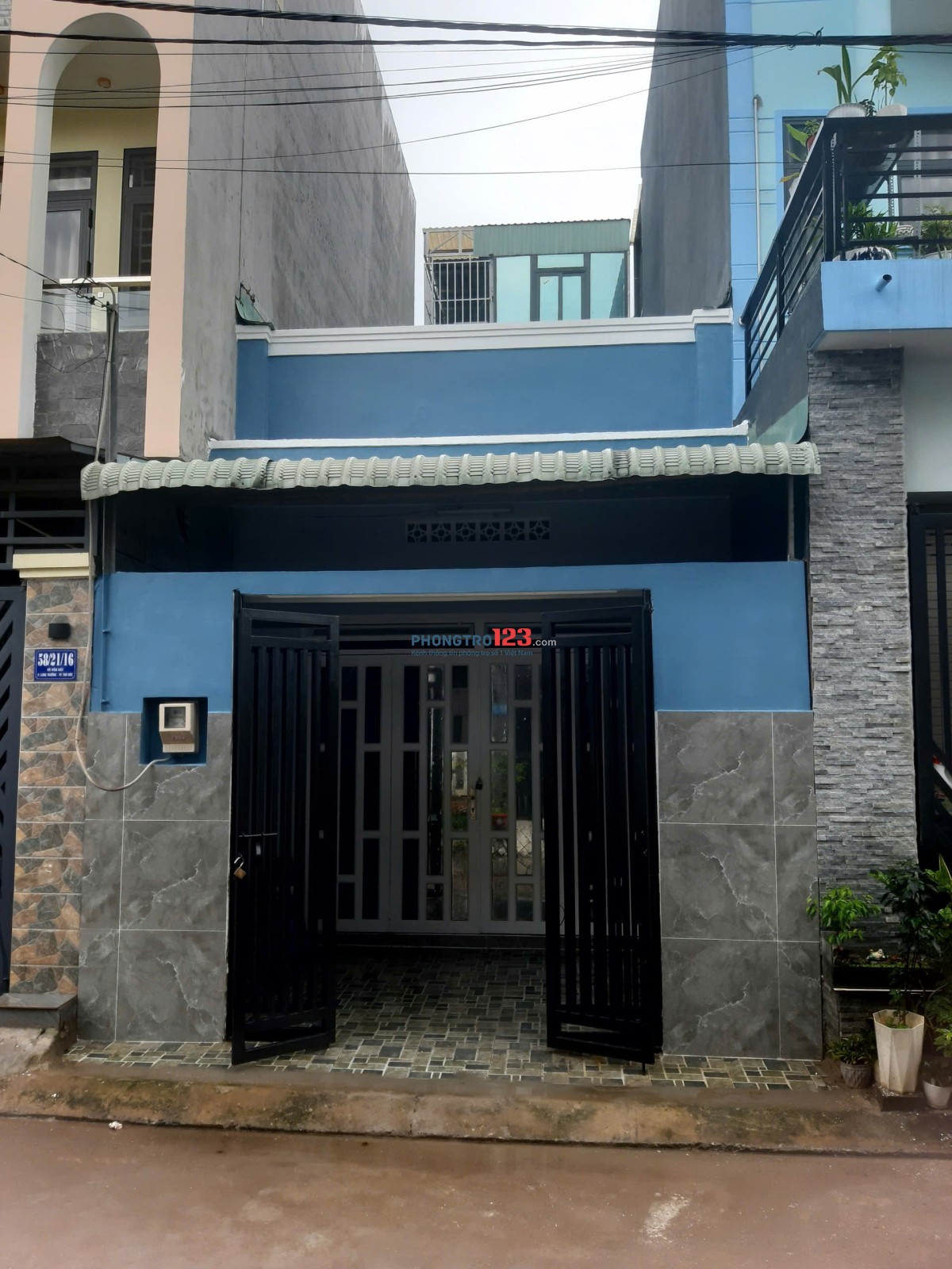 Nhà cấp 4 diện tích 52m2 chính chủ cho thuê nguyên căn.