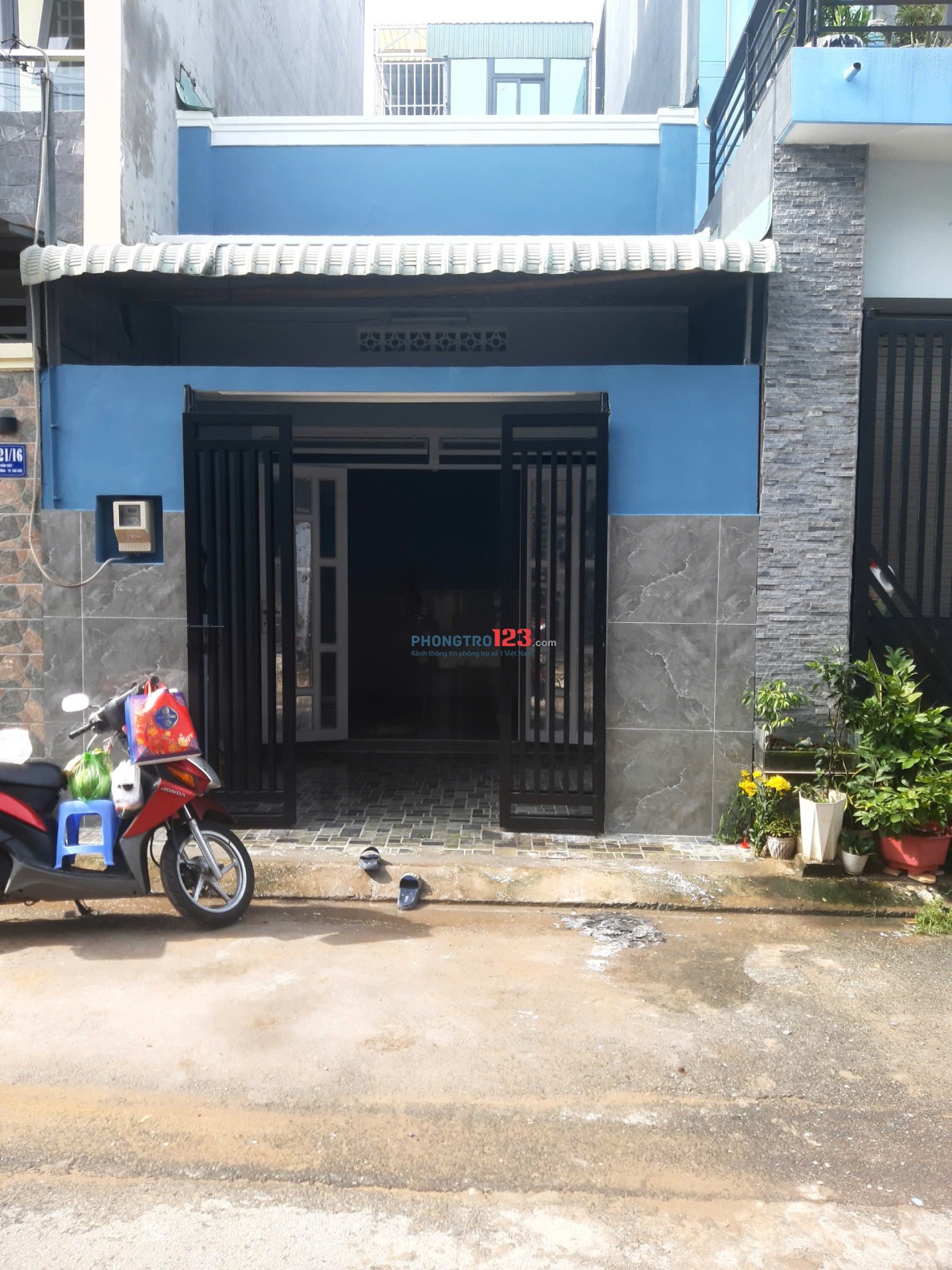 Nhà cấp 4 diện tích 52m2 chính chủ cho thuê nguyên căn.