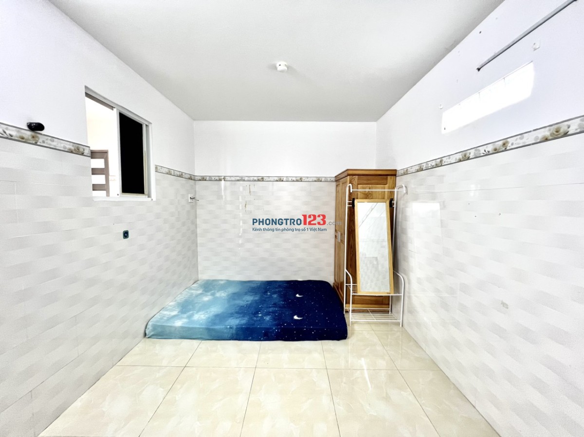 PHÒNG GÁC LỬNG ĐẦY ĐỦ TIỆN NGHI GẦN NGAY ĐH VĂN HIẾN, CV ĐẦM SEN