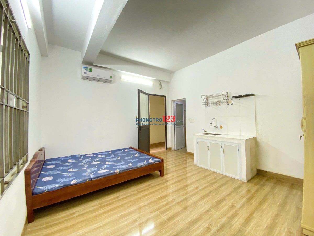 PHÒNG NGAY NGÕ 63, Lê Đức Thọ - Đi bộ ra cao đẳng y, Đại học thương mại