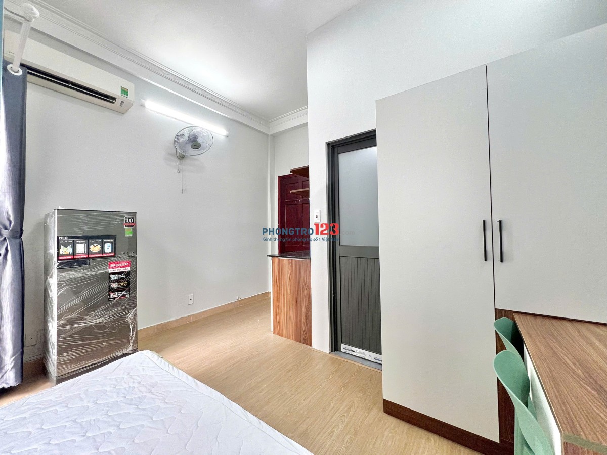 CĂN HỘ STUDIO BÙI HỮU NGHĨA FULL NỘI THẤT, BAN CÔNG, MÁY GIẶT RIÊNG GIÁP Q1 - CHỢ BÀ CHIỂU