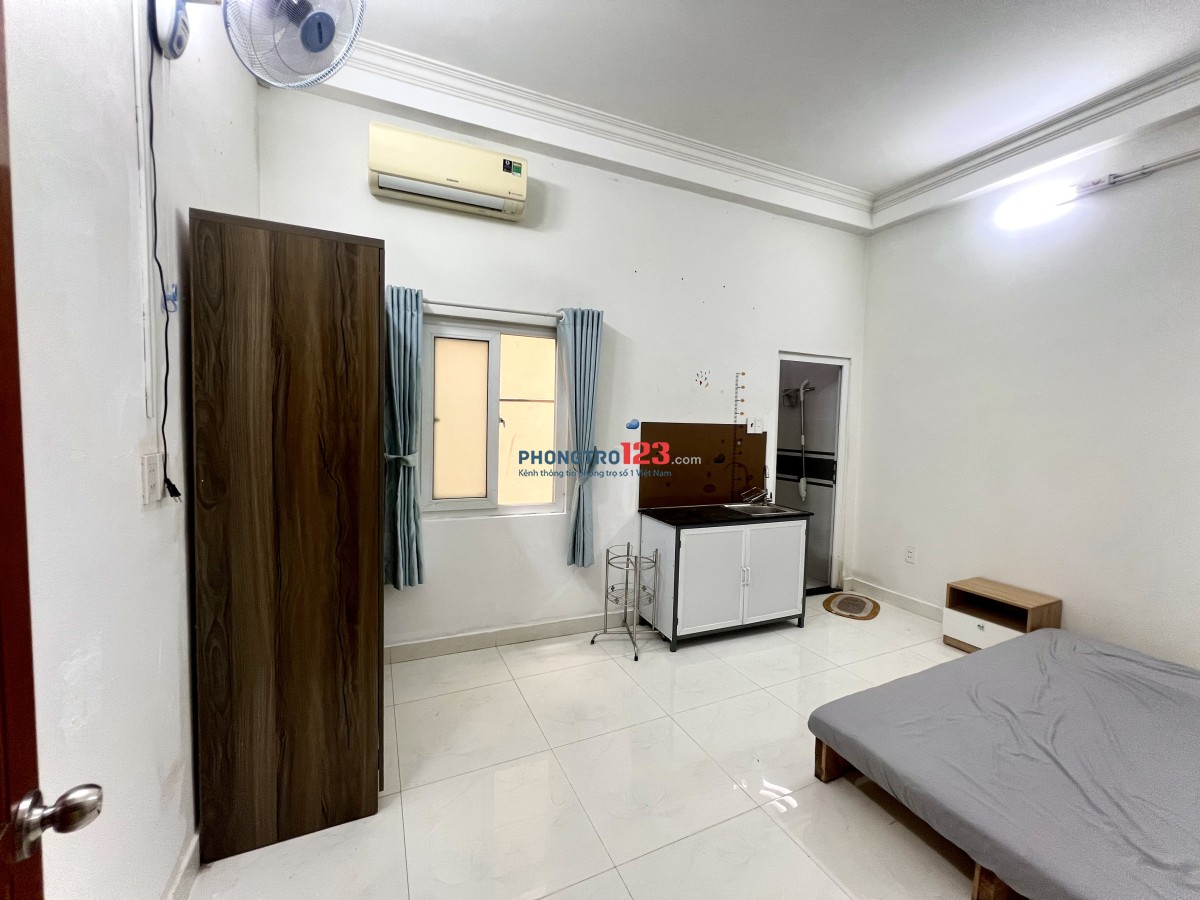 Phòng Full nội Thất . Ngay đầu Đặng Thuỳ Trâm