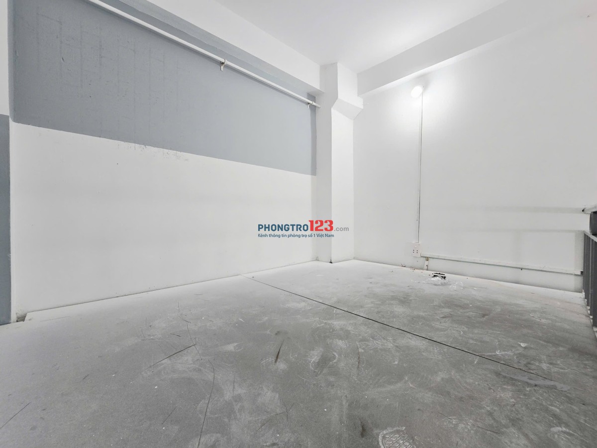 Phòng zá rẻ 1tr3 - 1tr5 Ngã tư 550 gần Vicom Dĩ An Giờ Tự DO Ko chung chủ
