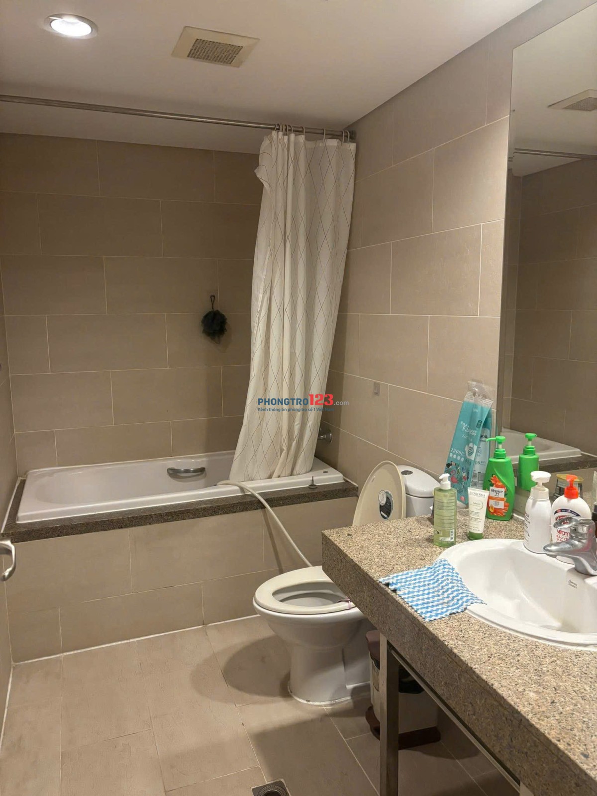 C/c Satra Eximland,Phan Đăng Lưu,Phú Nhuận: 130m2, 3p ngủ, 2wc, 22tr/th