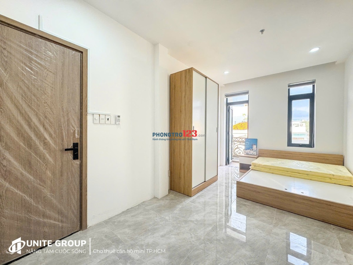 KHAI TRƯƠNG 1 PHÒNG NGỦ CỬA SỔ VÀ BAN CÔNG LỚN - THANG MÁY Ở BÌNH THẠNH GIÁP Q3,Q1