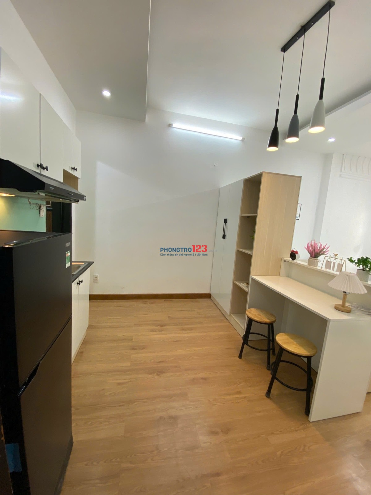 CHO THUÊ PHÒNG 35M² BAN CÔNG – LÊ VĂN SỸ, P.12, Q.3 – GẦN ĐH SƯ PHẠM & ĐH MỞ