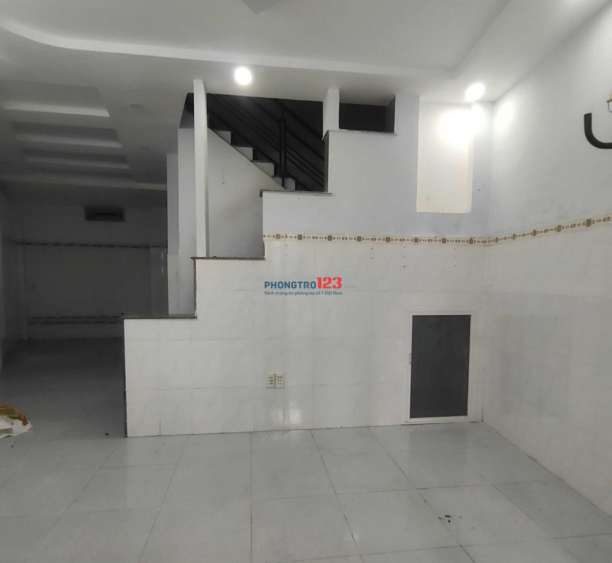  Cho thuê phòng trọ 25 m², 2.5 triệu/tháng, gần Gigamall
