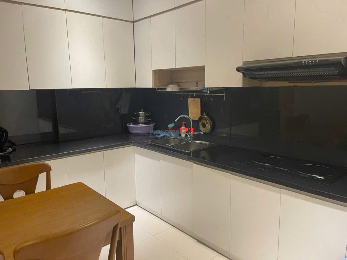 Chung cư Saigonres, Nguyễn Xí, BT: 3p ngủ, 2wc, full nt, 15tr/th