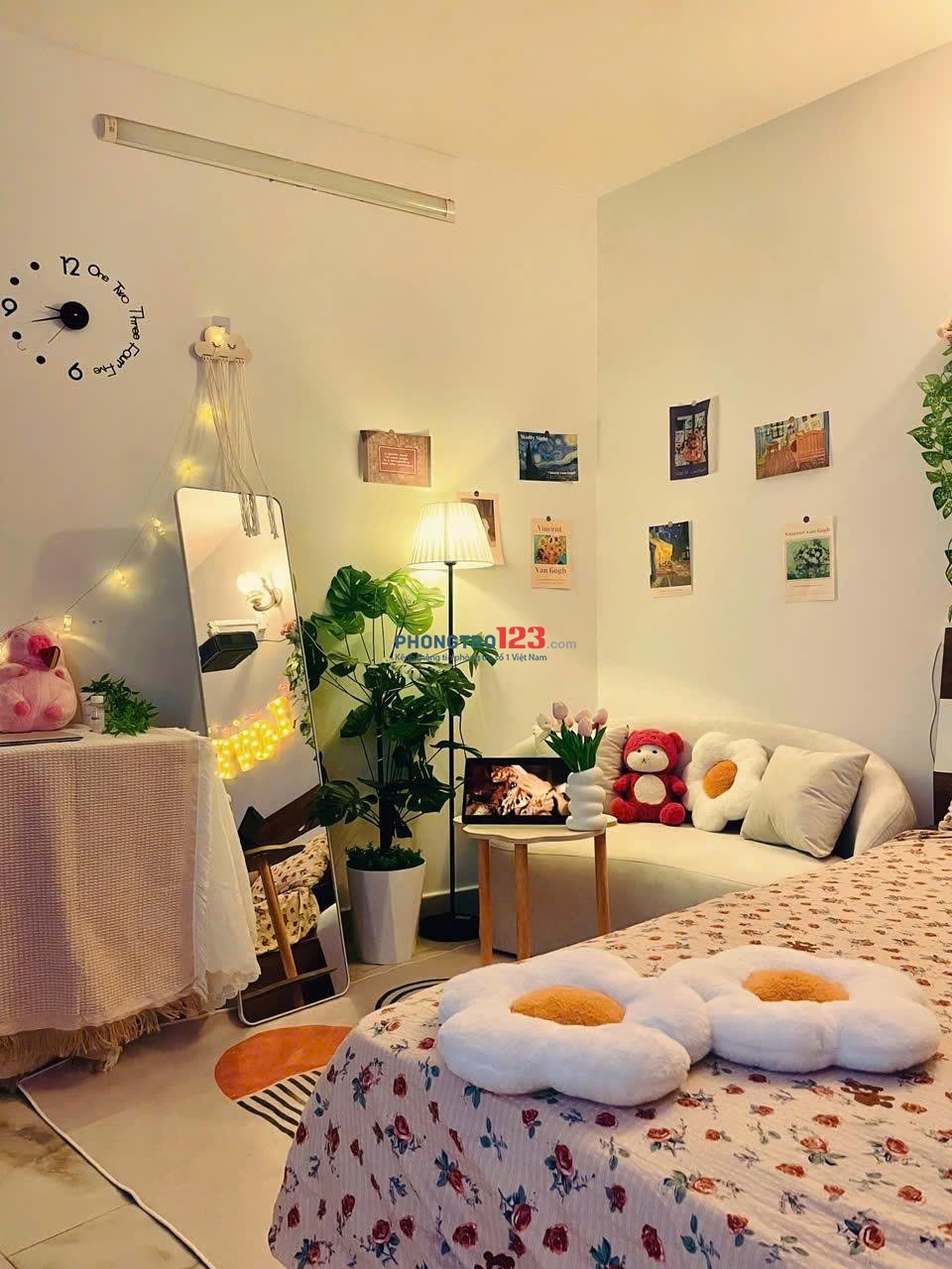 Cho thuê phòng trọ ngay Phan Xích Long, Studio 20m2, Cửa Sổ Trời, Full Nội Thất, Gần Satra Eximland