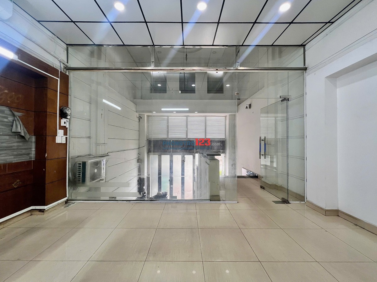 MẶT BẰNG KINH DOANH CÁCH CHỢ LÝ PHỤC MAN 200M
