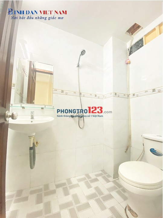 phòng trọ + KTX 20m2 đường thích quảng đức,Q phú nhuận,TP HCM.