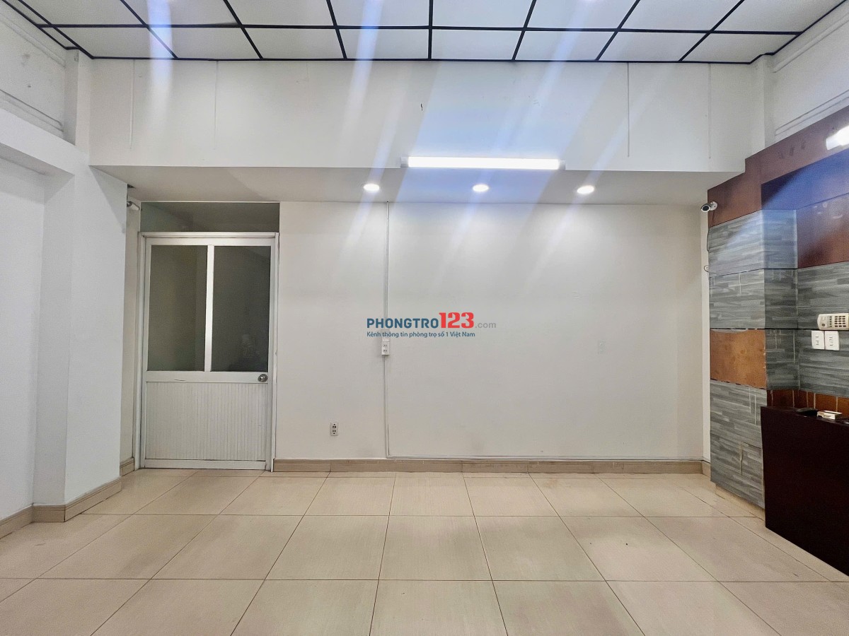 MẶT BẰNG KINH DOANH CÁCH CHỢ LÝ PHỤC MAN 200M