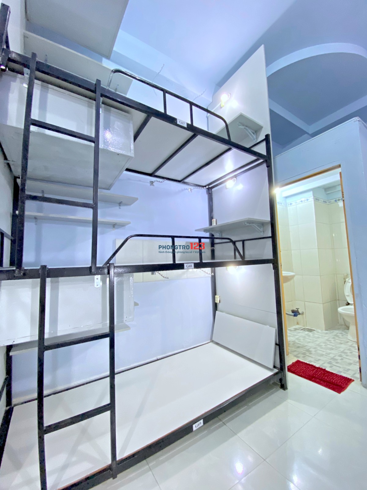 phòng trọ + KTX 20m2 đường thích quảng đức,Q phú nhuận,TP HCM.
