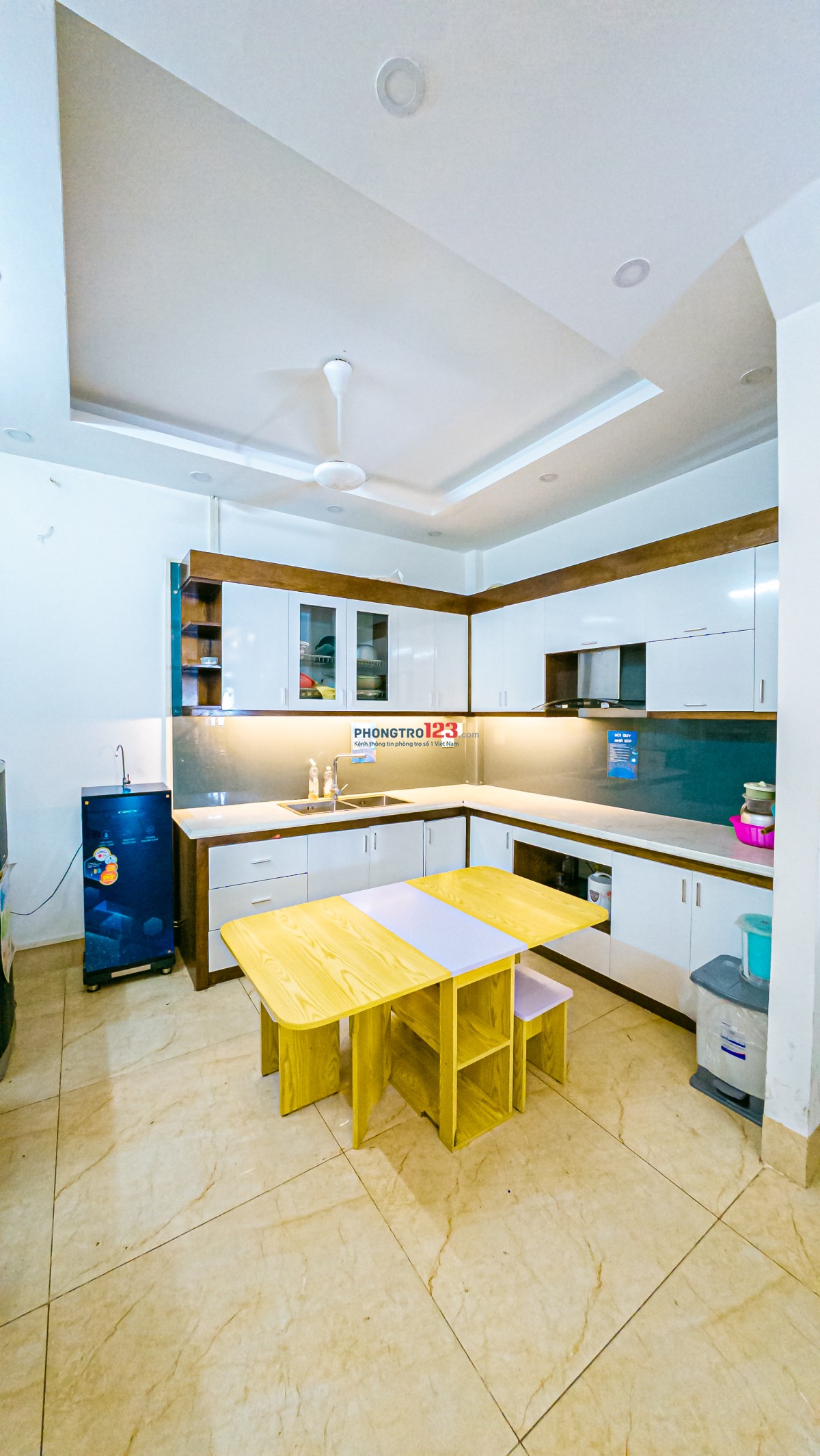 Homestay - 553 Lạc Long Quân - 1.600k không phát sinh chi phí