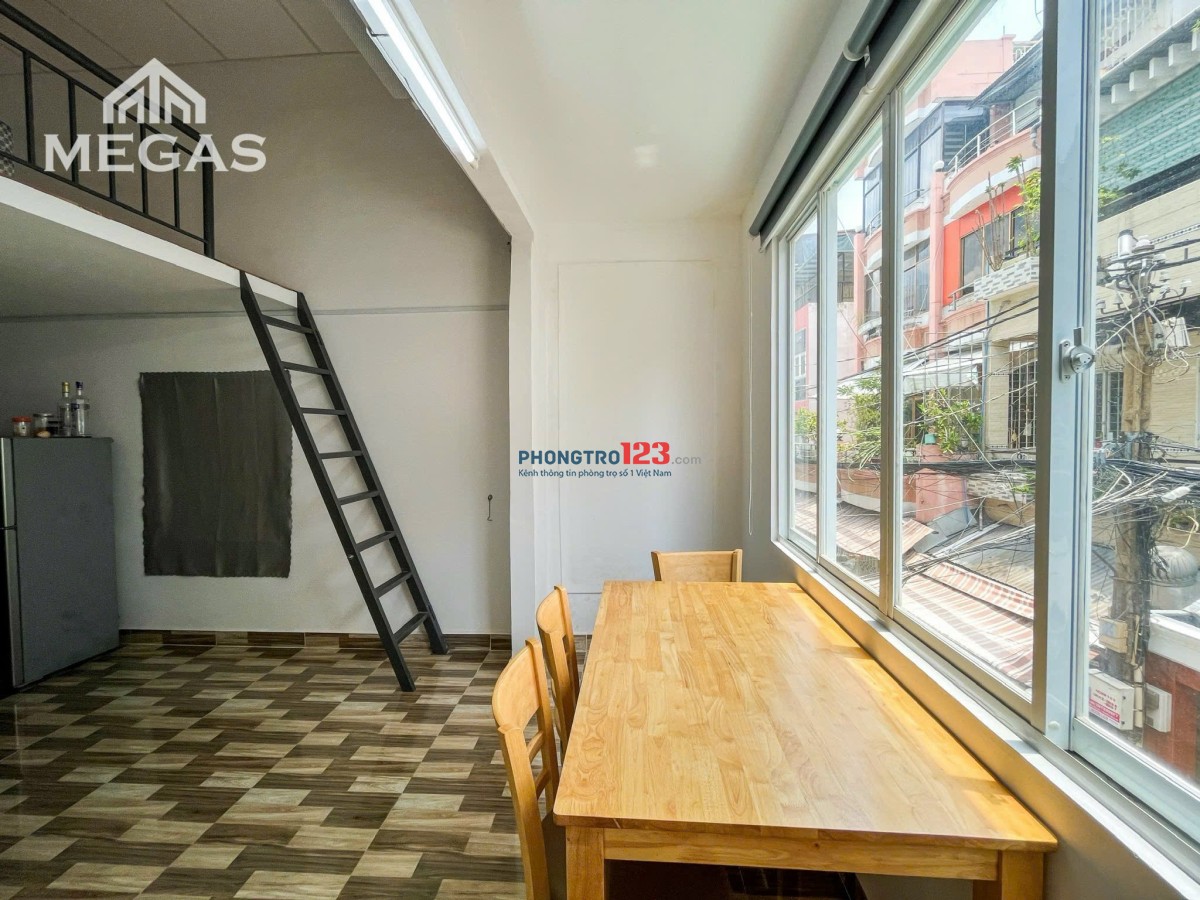 CHO THUÊ CĂN HỘ DUPLEX CỬA SỔ , KHÔNG GIỚI HẠN NGƯỜI Ở , RỘNG 40m2 - NGAY TÔ HIẾN THÀNH QUẬN 10