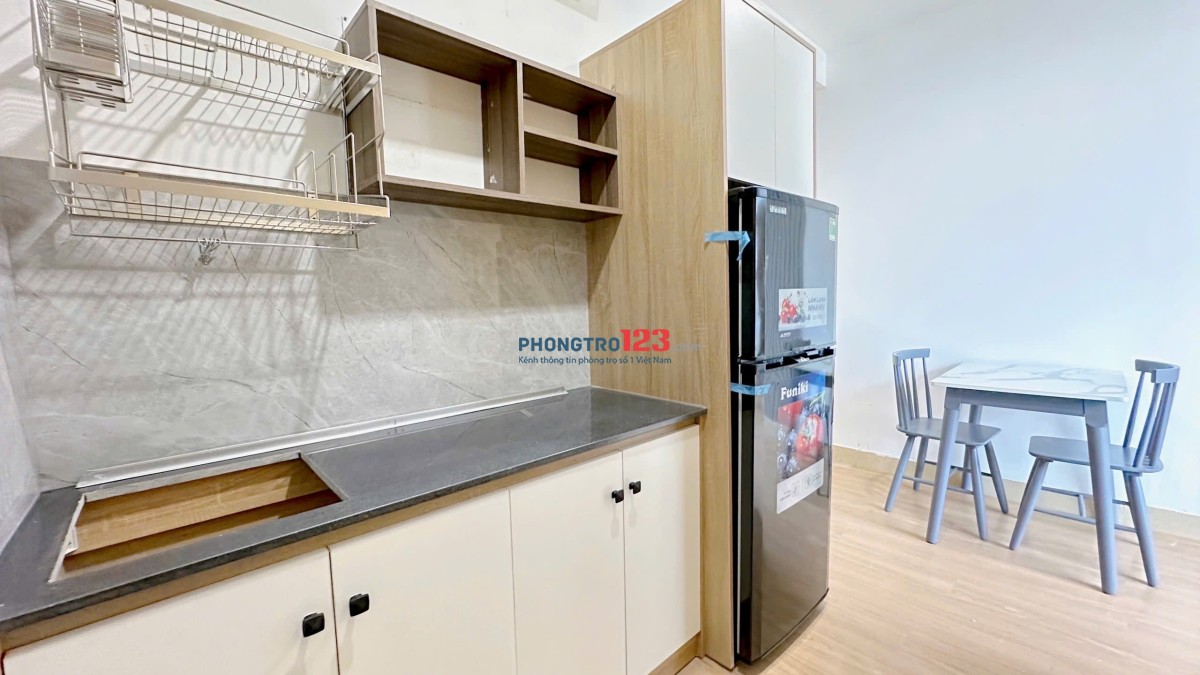 CĂN HỘ 1 PHÒNG NGỦ CỬA SỔ ÁNH SÁNG - THANG MÁY PHAN CHU TRINH BÌNH THẠNH GIÁP Q1 !