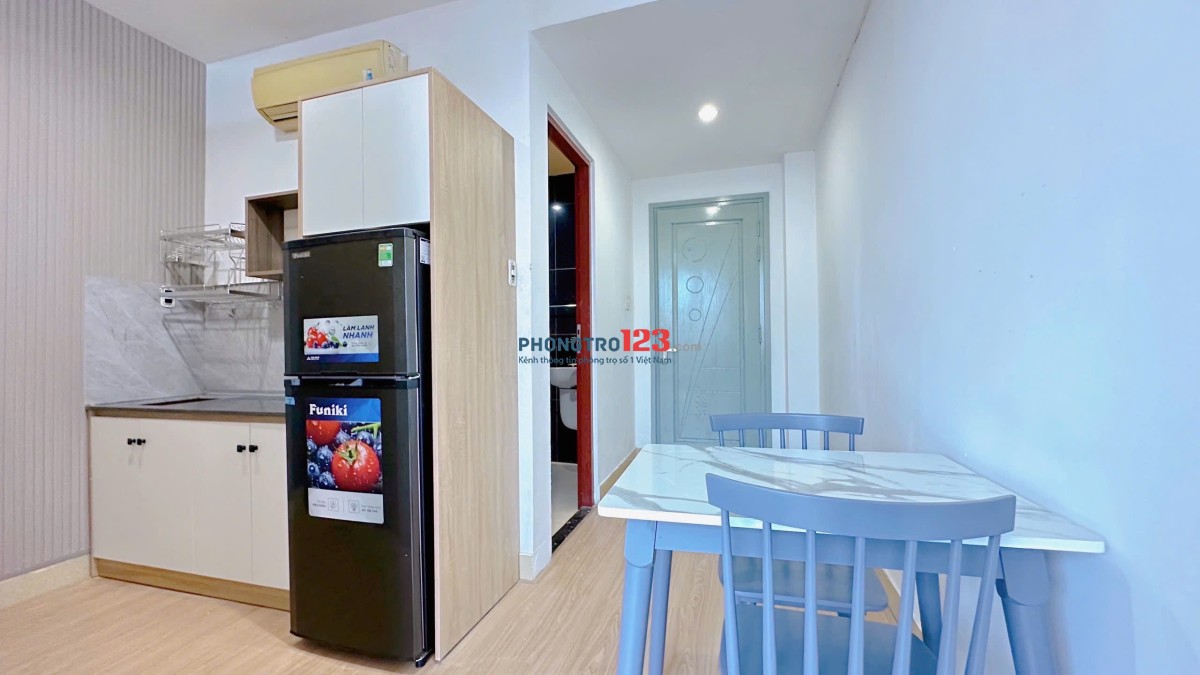 CĂN HỘ 1 PHÒNG NGỦ CỬA SỔ ÁNH SÁNG - THANG MÁY PHAN CHU TRINH BÌNH THẠNH GIÁP Q1 !