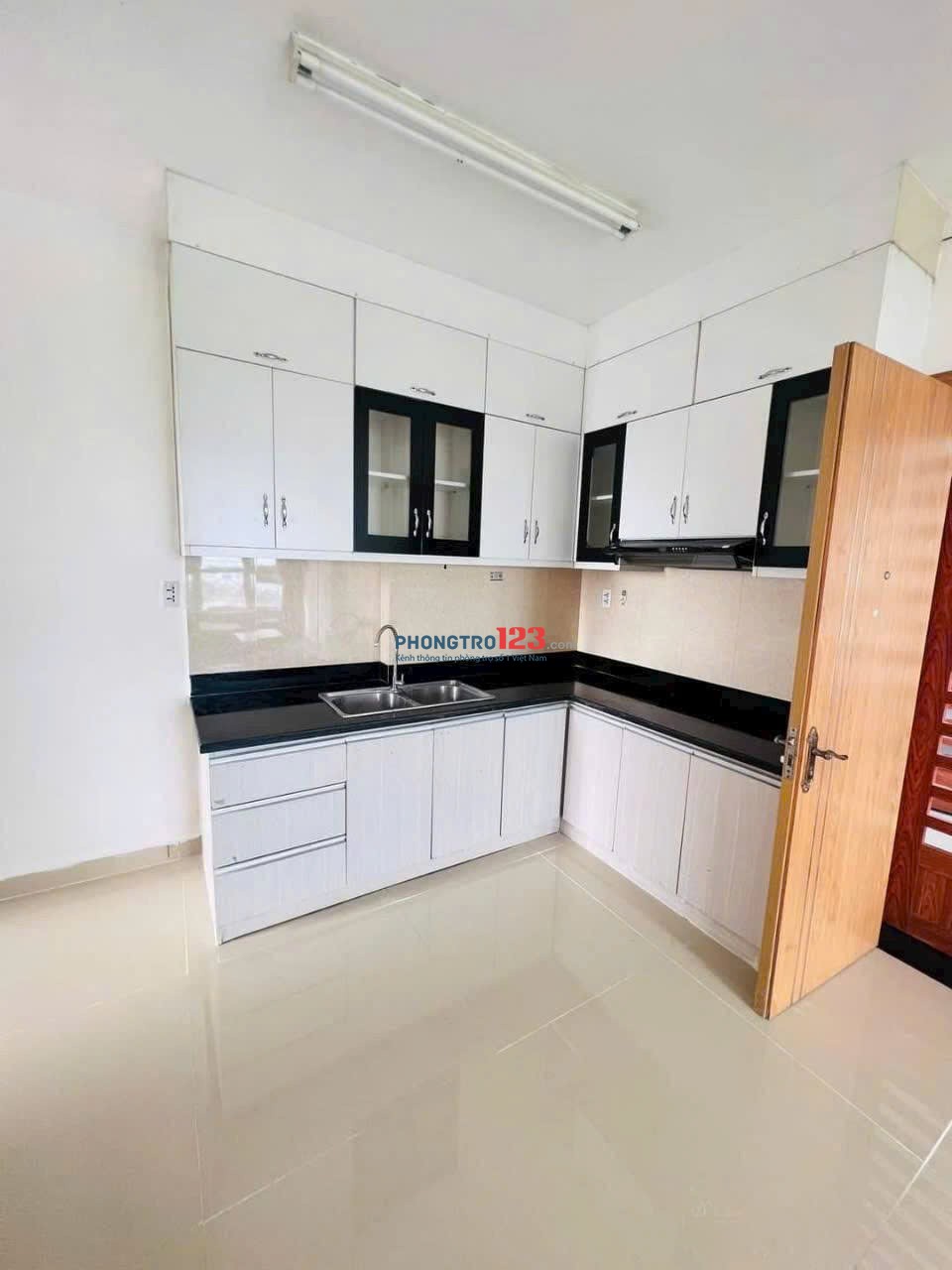 Chung cư Kim Tâm Hải, Trường Chinh,TTN, Q12: 75m2,2p ngủ,7,3tr/th