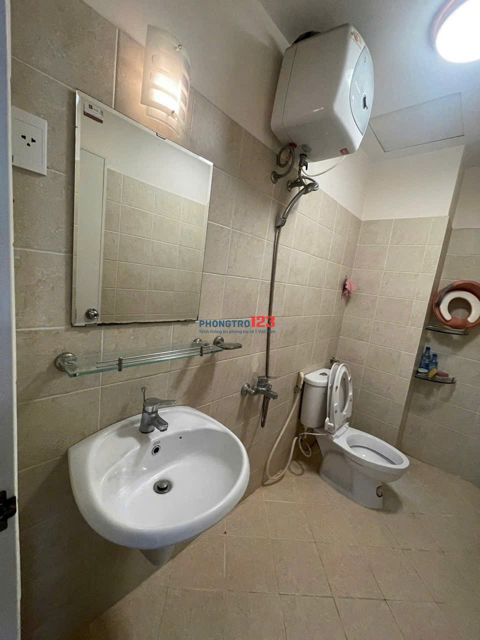 Căn hộ Phúc Yên, P15,Tân Bình: 125m2,3p ngủ, 2wc, NT, 13tr/th