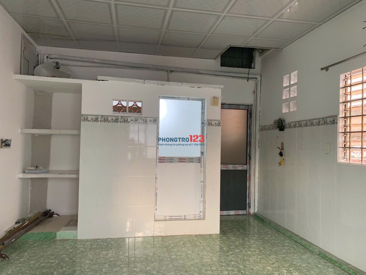 Cho thue phong tro tai tân phú có wc riêng
