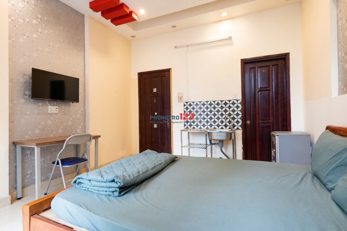 CHO THUÊ PHÒNG TRỌ PHÚ NHUẬN FULL NỘI THẤT 30M2- BAN CÔNG THOÁNG