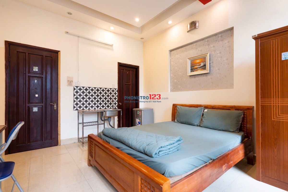 CHO THUÊ PHÒNG TRỌ PHÚ NHUẬN FULL NỘI THẤT 30M2- BAN CÔNG THOÁNG