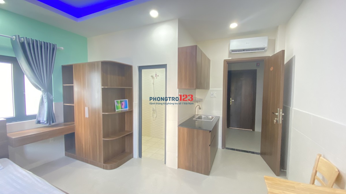 Cho thuê phòng gần UMT gần cảng Cát Lái. Giá 4tr full nt, lầu 1, vào ở được ngay