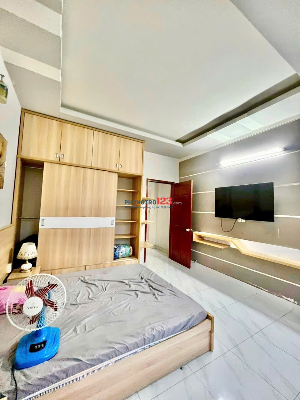 CHO THUÊ NHÀ NGUYÊN CĂN FULL NỘI THẤT. HẺM MÃ LÒ, Q.BÌNH TÂN. 4x16m. 3 LẦU 5PN 5WC + SÂN THƯỢNG