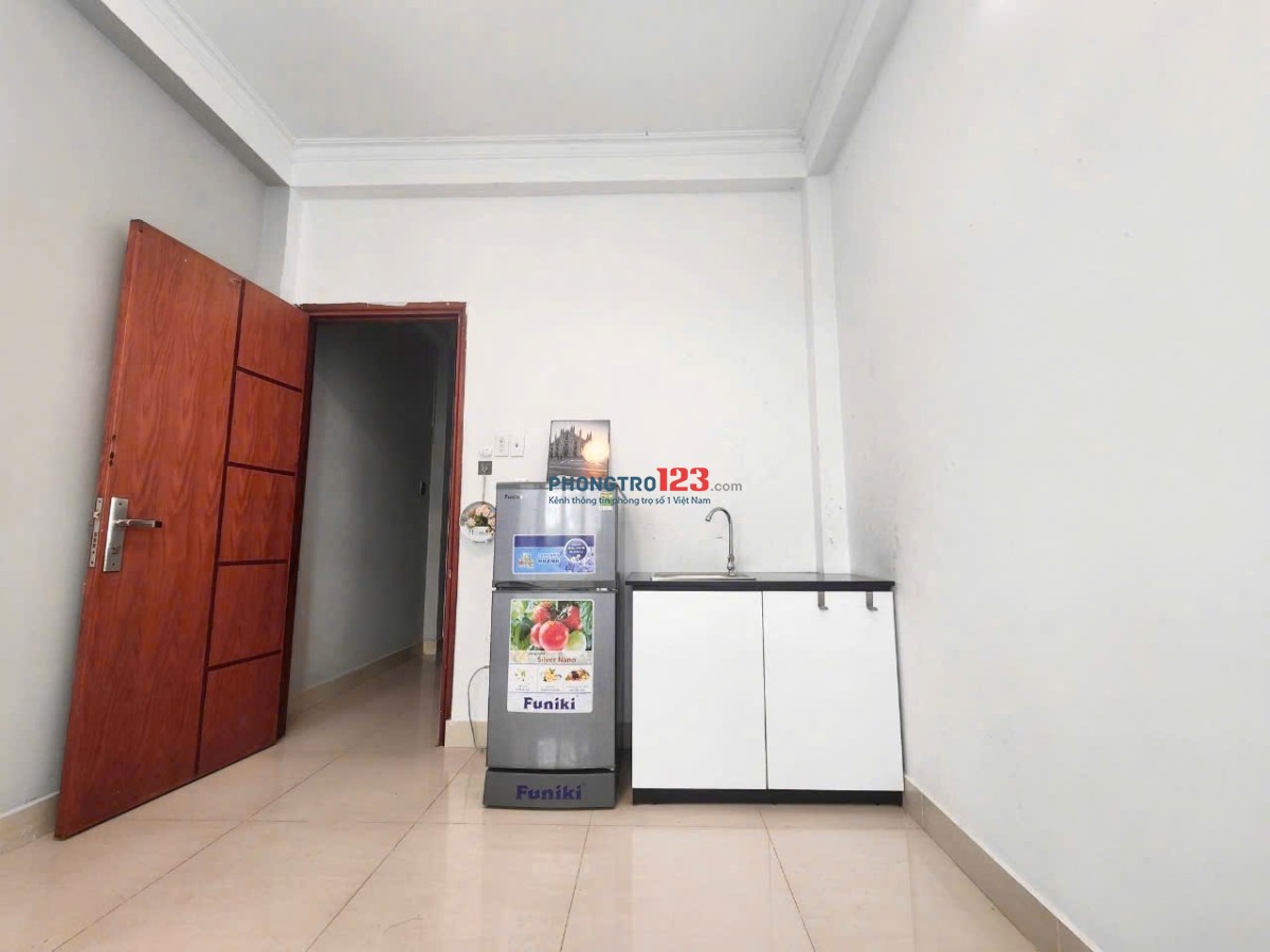 Cho Thuê Phòng Có Cửa Sổ Thoáng , Ngay Lê Văn Sỹ, Hoàng Sa , Trường Sa Quận 3