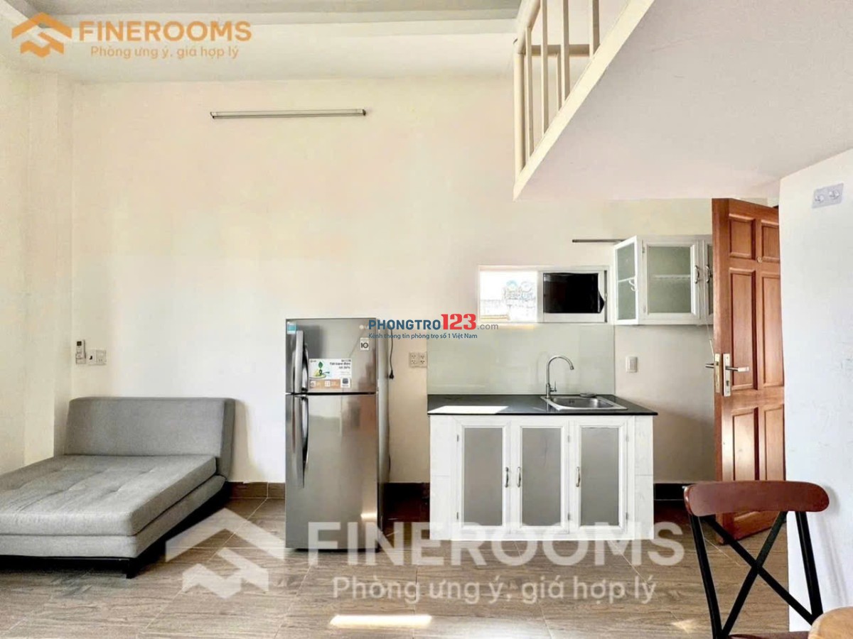  Duplex Ban Công - Full Nội Thất - Máy Giặt Riêng - Thang Máy Ngay Học Viện Hàng Không Quận Tân Bì