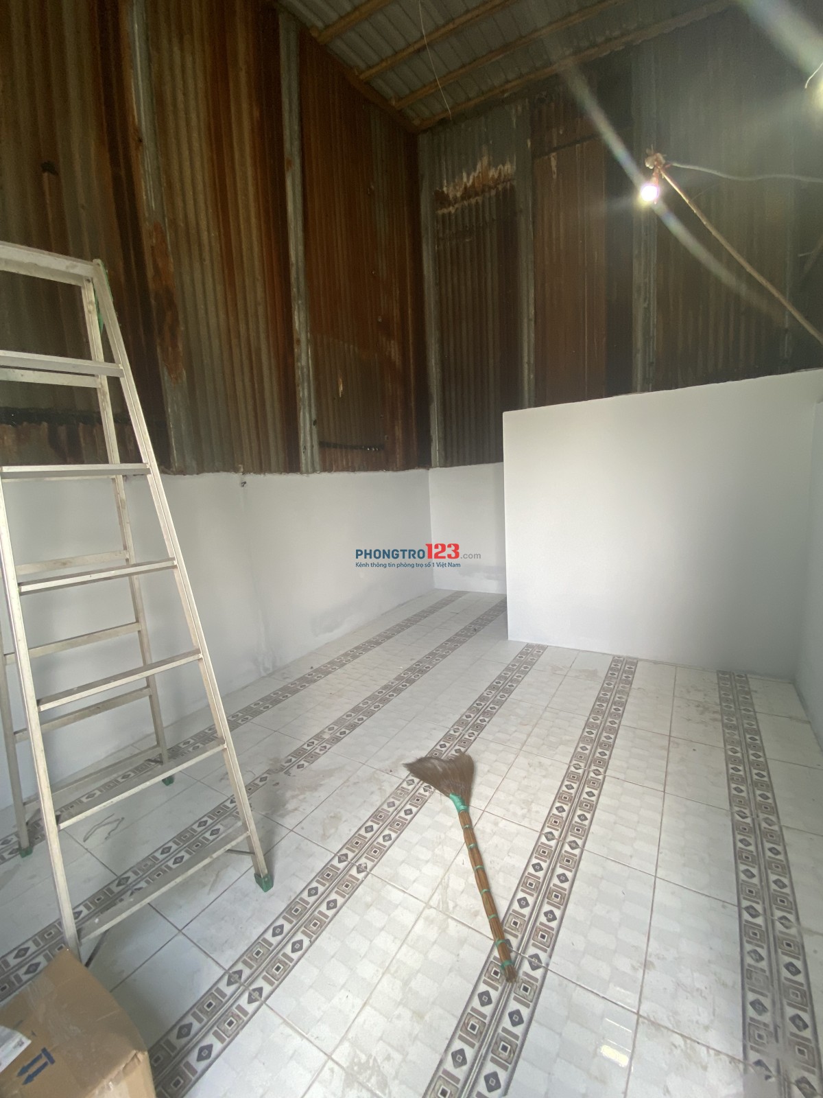 CHO THUÊ PHÒNG TRỌ Tầng trệt Giá rẻ Q8 , Bình Chánh , 1,2 tr