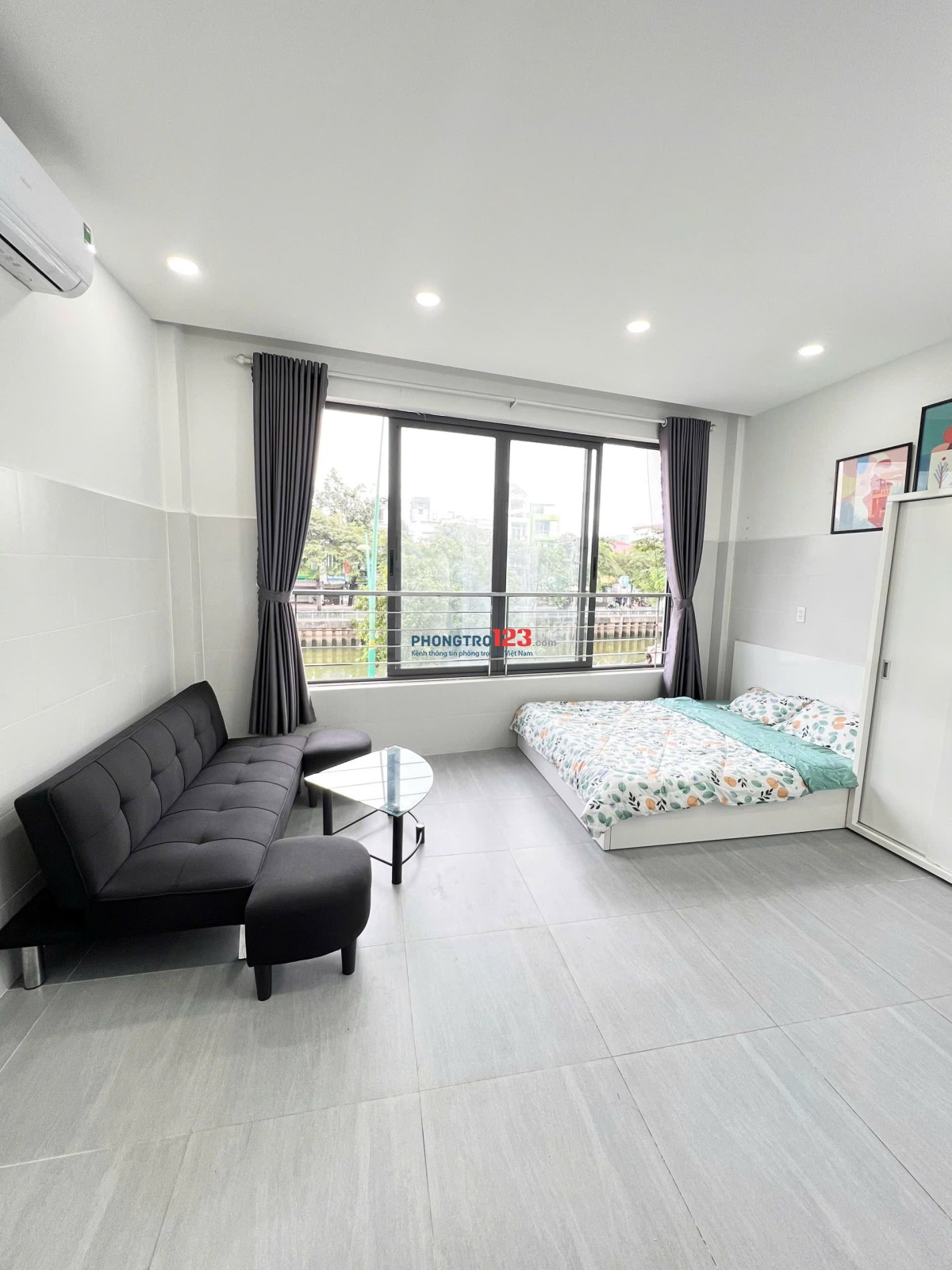 STUDIO CỬA SỔ LỚN VIEW TRIỆU ĐÔ BỜ KÈ HOÀNG SA QUẬN 3