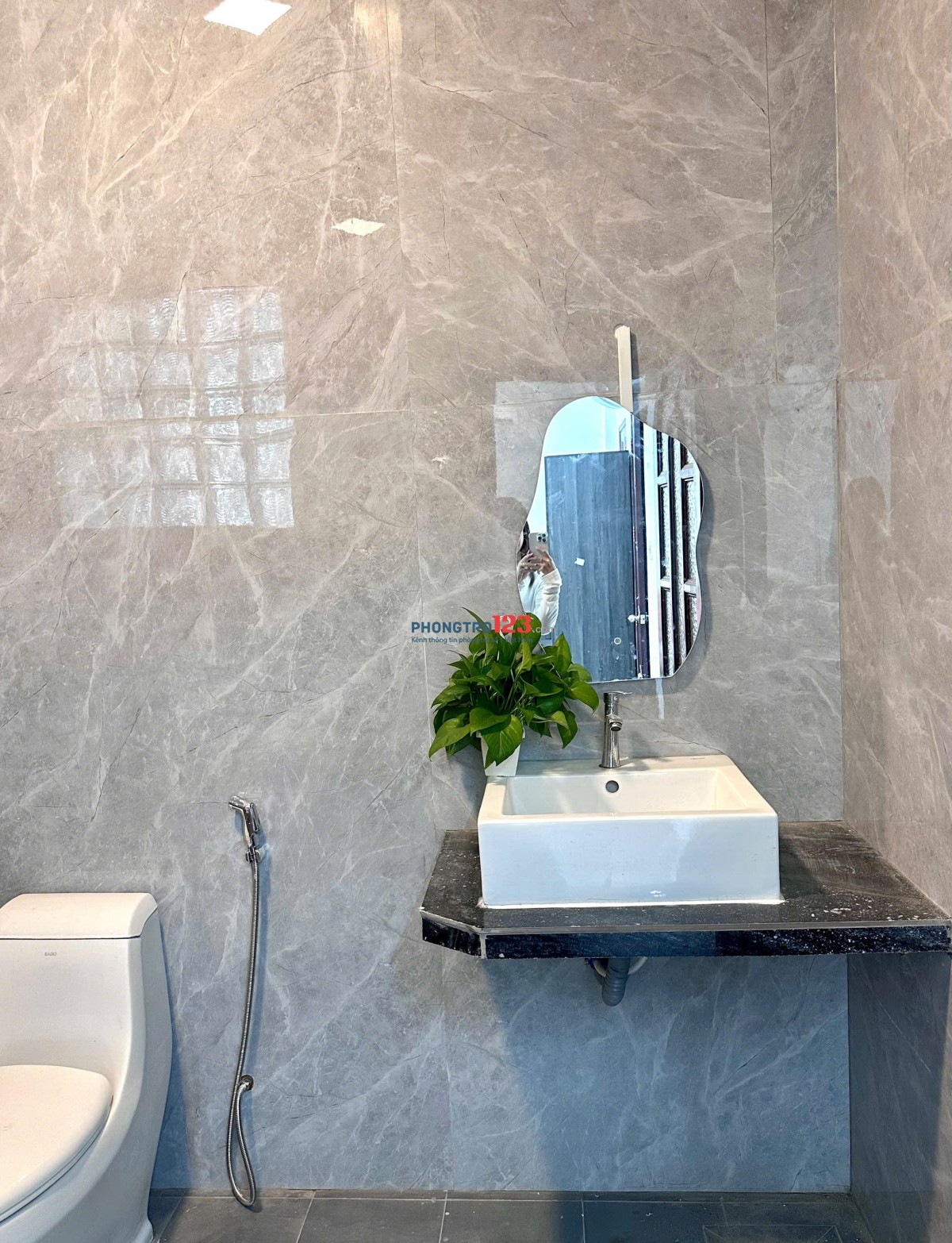 Cho thuê phòng mới Trần Quang Diệu quận 3 giao Trường Sa, gần Co.opmart Nhiêu Lộc, ĐH Sư Phạm