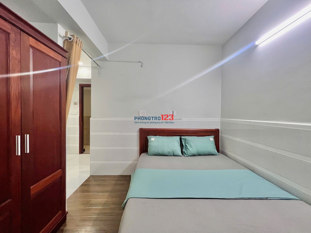 PHÒNG FULL NỘI THẤT PHÒNG NGỦ RIÊNG NGAY LÊ THỊ CHỢ