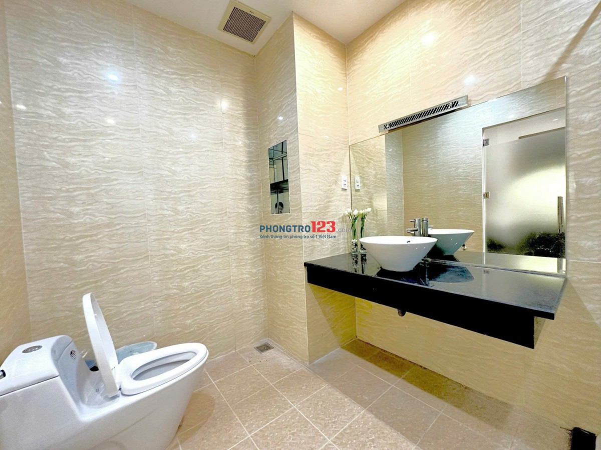 CĂN HỘ FULL NỘI THẤT CỬA SỔ LỚN ĐÓN NẮNG Ở BÌNH THẠNH GẦN NGUYỄN THỊ MINH KHAI Q3,