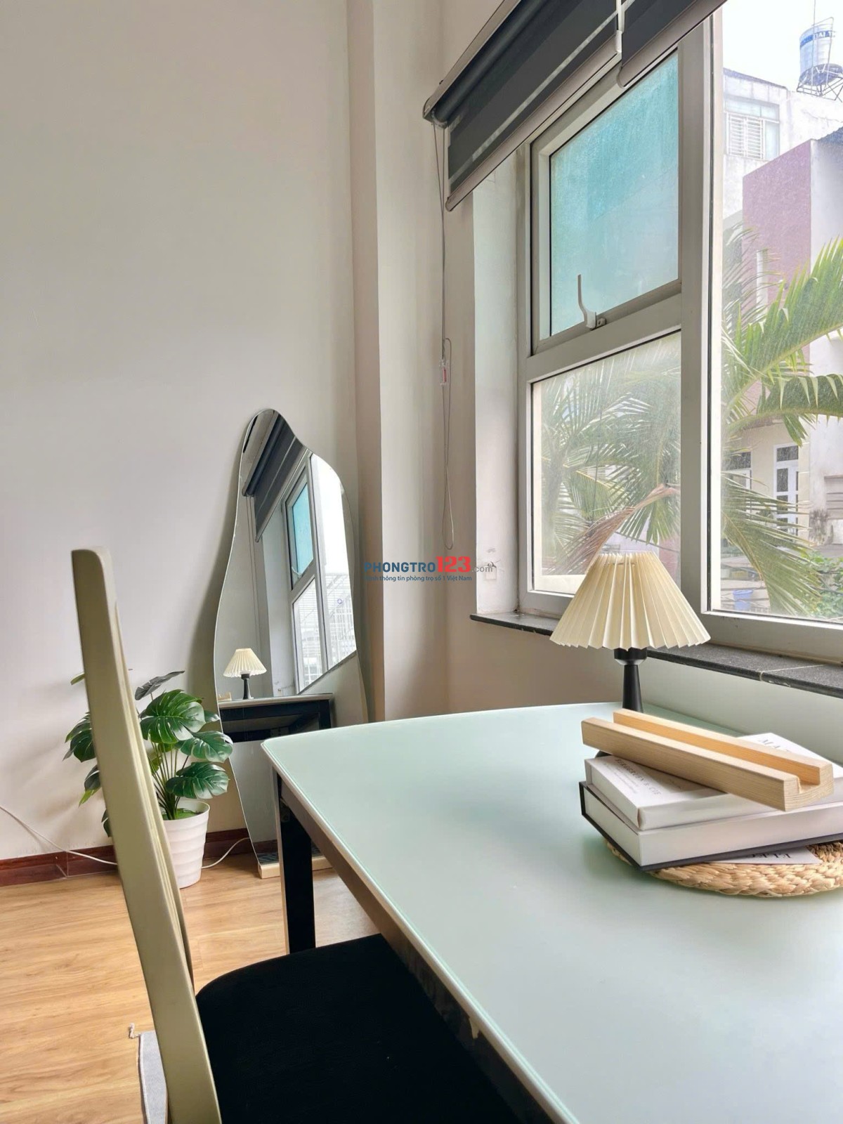 CĂN HỘ FULL NỘI THẤT CỬA SỔ LỚN ĐÓN NẮNG Ở BÌNH THẠNH GẦN NGUYỄN THỊ MINH KHAI Q3,