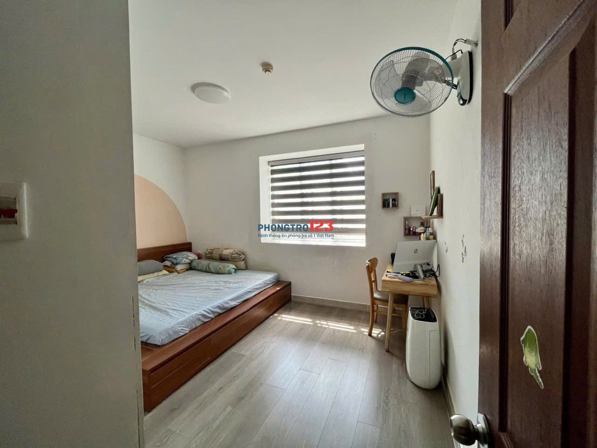 Chung cư Saigonres, Nguyễn Xí, BT: 90m2, 3p ngủ, 2wc, full nt, 15tr/th