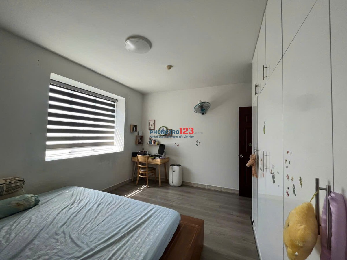 Chung cư Saigonres, Nguyễn Xí, BT: 90m2, 3p ngủ, 2wc, full nt, 15tr/th