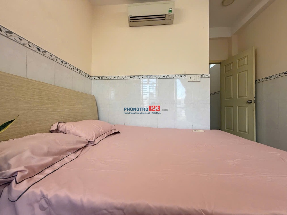 Cho Thuê Phòng Ban Công, Full nội thất ngay Vạn Kiếp, Bình Thạnh gần khu Phan Xích Long, giáp Q1