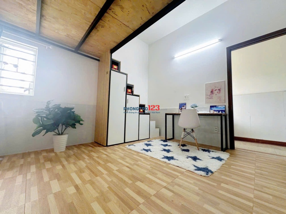 Duplex Diện Tích Siêu Rộng Thang Máy Ngay Etown Tân Bình - HV Hàng Không quận Tân Bình