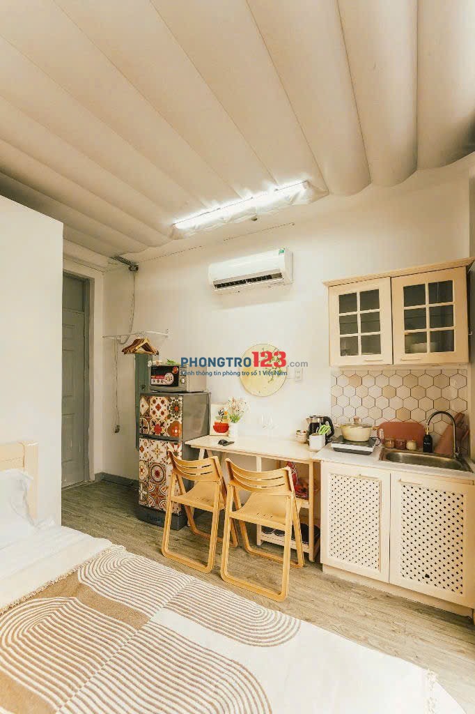 CHO THUÊ STUDIO BAN CÔNG VIBE THƠ THƠ PHÚ NHUẬN GẦN CẦU LÊ VĂN SỸ !