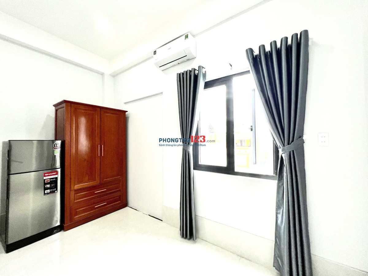 PHÒNG MỚI ĐẦY ĐỦ TIỆN NGHI NGAY, ÁNH SÁNG TỰ NHIÊN