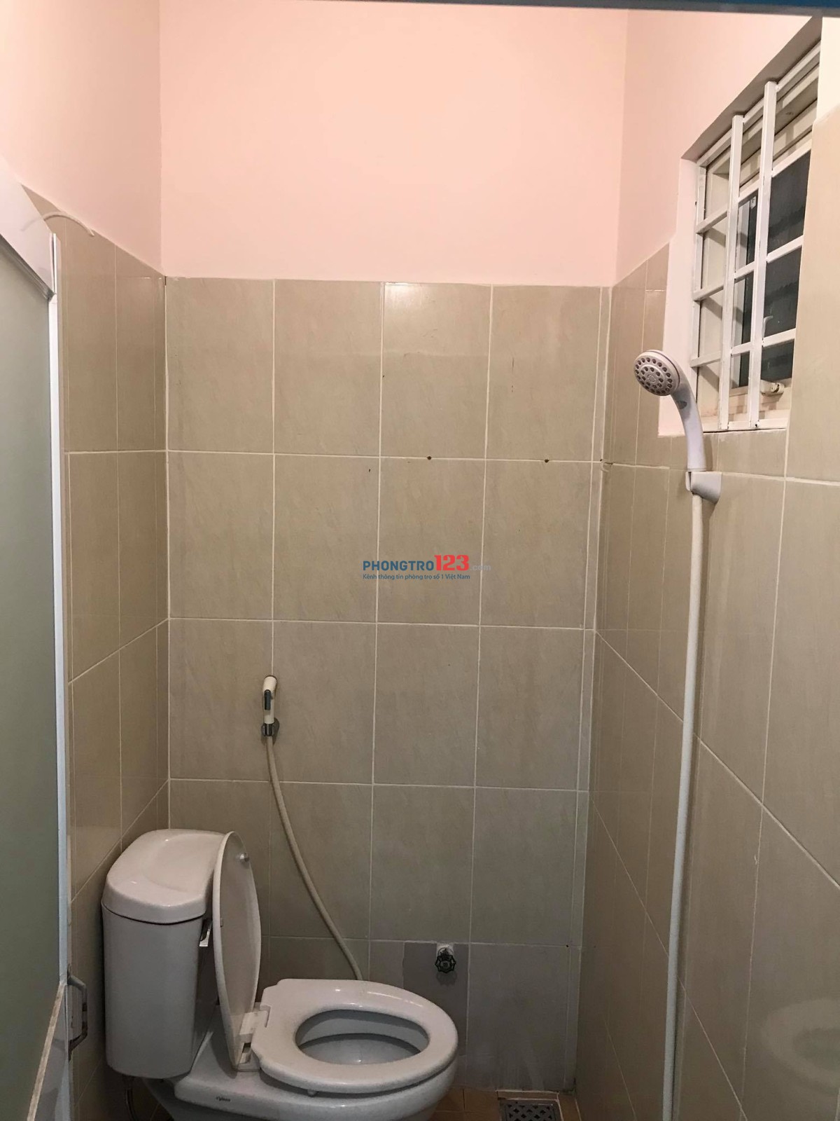 PHÒNG TRỌ 2 PHÒNG NGỦ, ĐẦY ĐỦ NỘI THẤT, CẠNH CHỢ HOÀNG HOA THÁM, KHU BÀU CÁT, ETOWN. CỘNG HOÀ