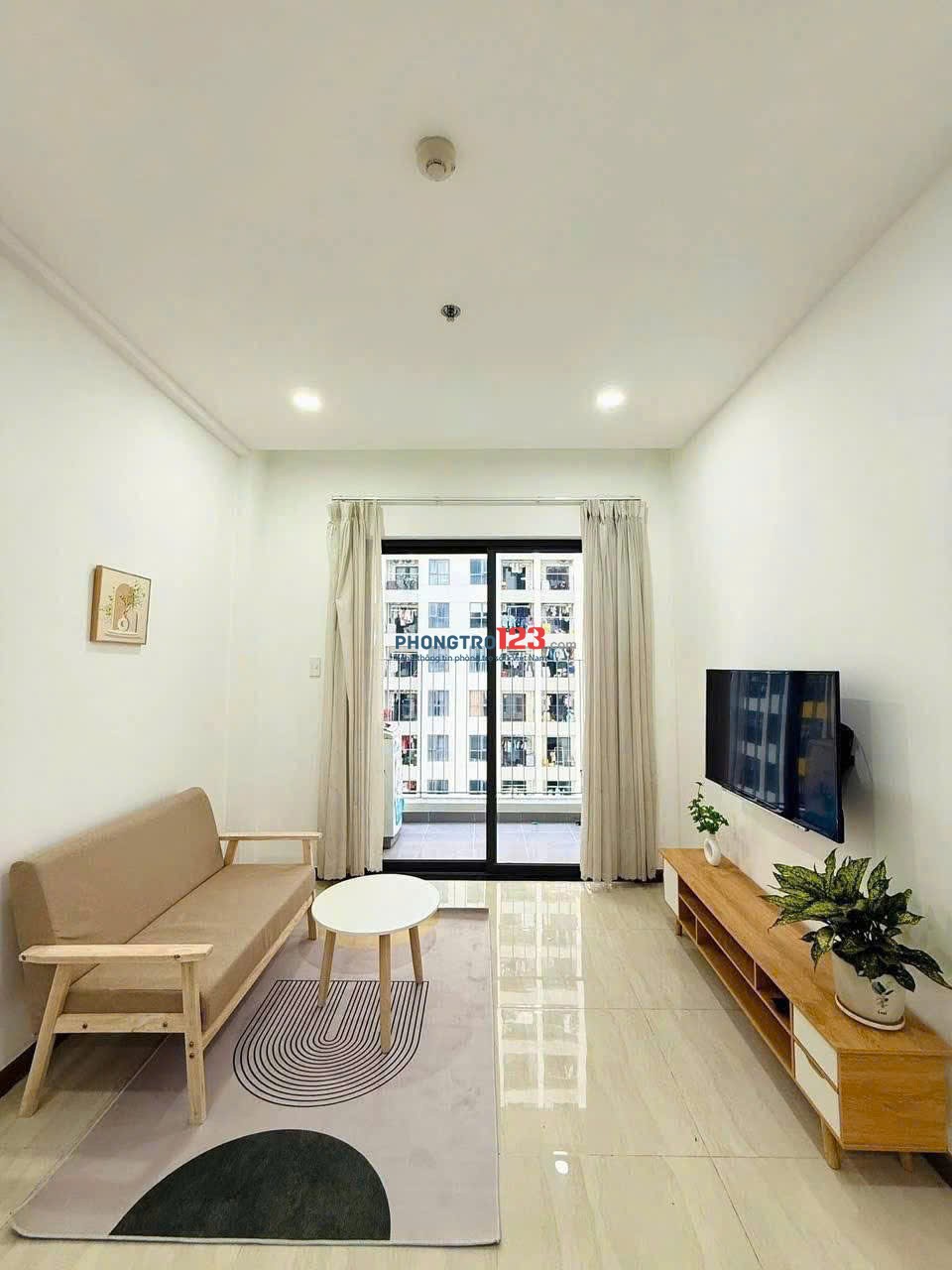 Cao ốc Phú Nhuận, 20 Hoàng Minh Giám, PN: 80m2, 2p ngủ,Nt, 12tr/th