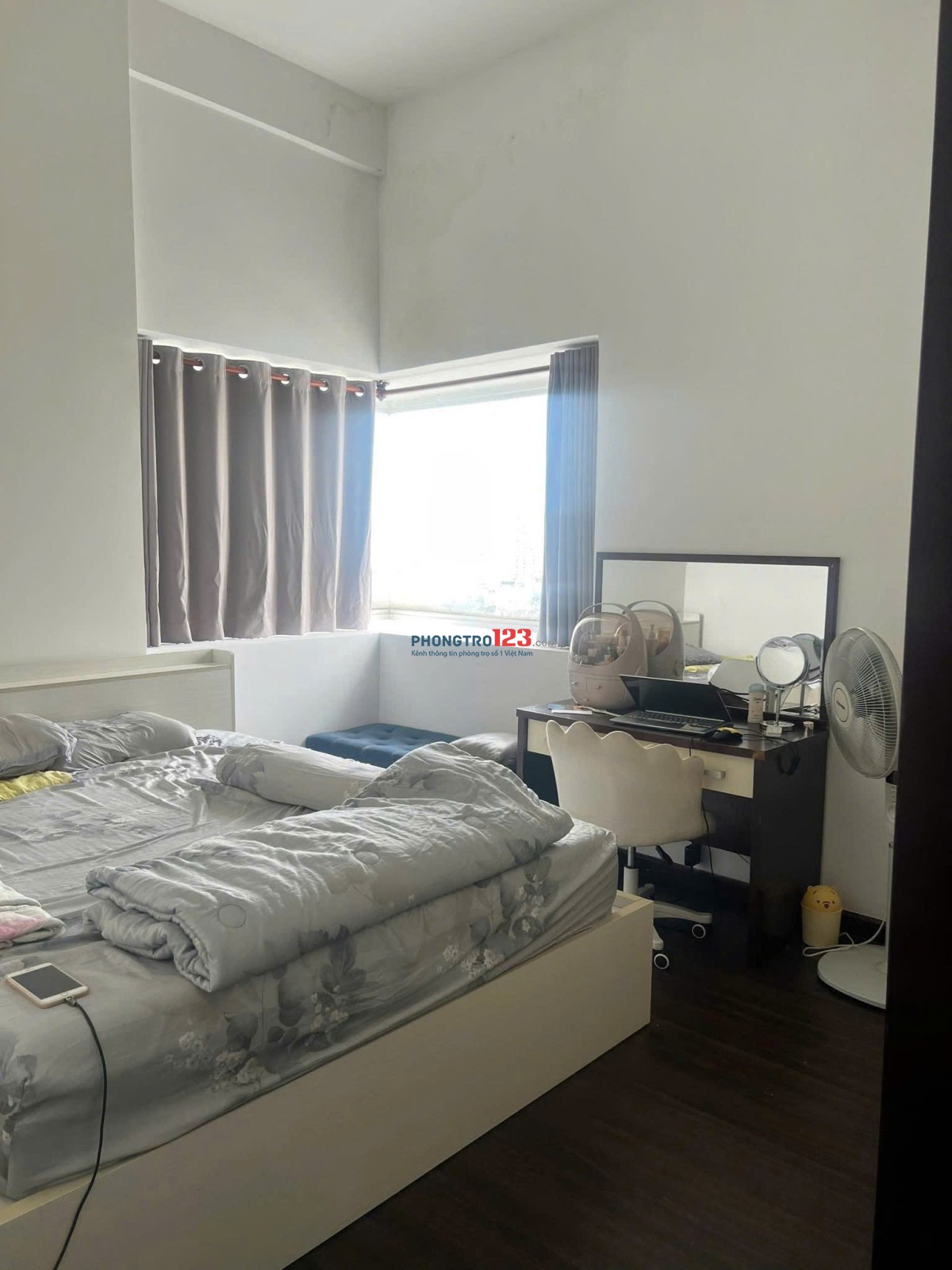 Ruby Garden, Nguyễn Sỹ Sách, P15, TB, 110m2, 3PN, 2WC, Nội thất, 12tr/th.